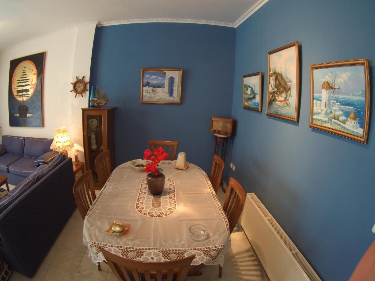 Blue & White Maisonette Over The Sea Near Sounio 수니언 외부 사진